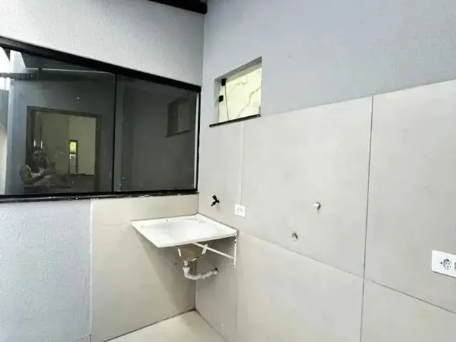 Imagem 7: Imóvel com 02 Quartos Próximo a Tudo: Escolas, Comércio e Lazer!