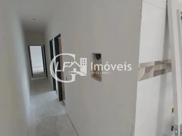 Imagem 3: Casa com Dois Quartos Mais Uma Suite