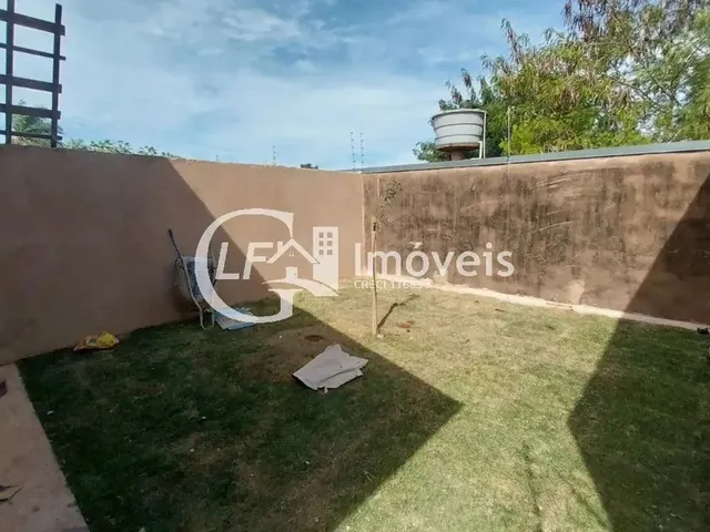 Imagem 14: Casa com Dois Quartos Mais Uma Suite