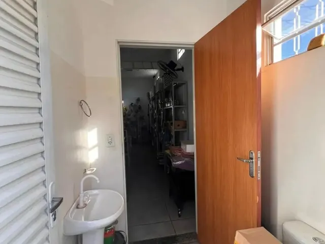 Imagem 15: Térrea para Venda com 100 Metros Quadrados com 3 Quartos em Jardim Aero Rancho - Campo