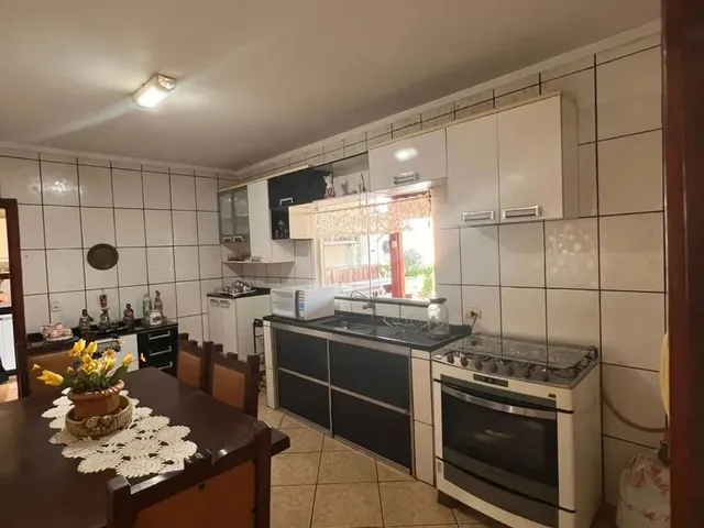 Imagem 2: Térrea para Venda com 100 Metros Quadrados com 3 Quartos em Jardim Aero Rancho - Campo