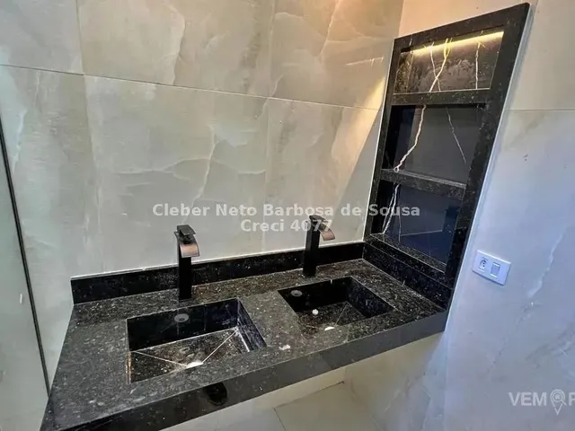 Imagem 4: Belissímo Imóvel com 4 Suítes Sendo Uma com Closet