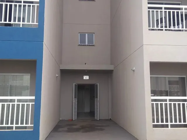 Imagem: O apartamento possui 2 Dormitórios, 1 Banheiro, 2 Vagas na