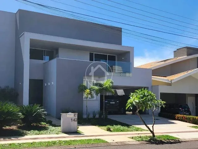 Imagem: A casa possui 4 Dormitórios, 4 Suítes, 5 Banheiros, 4