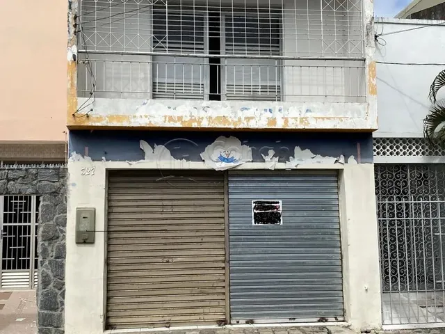 Imagem 1: Casa a Venda na Rua de Maruim, no Centro
