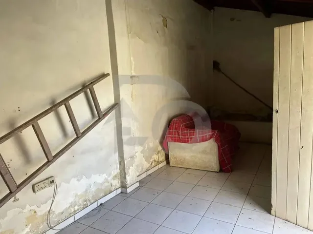 Imagem 16: Casa Localizada no Bairro Santo Antônio com 5 Quartos, 2 Banheiros e Garagem - 448M²