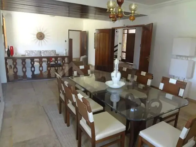 Imagem 10: Mansão com 6 Quartos na Coroa do Meio
