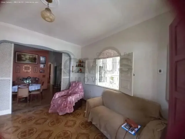 Imagem 9: Casa de 196M² no Bairro Suissa com 3 Quartos, 3 Vagas de Garagem, Varanda e Mais