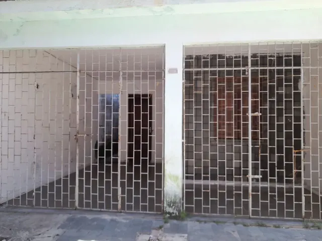 Imagem: Vendo Casa no Grageru com 3/4 Garagem 1