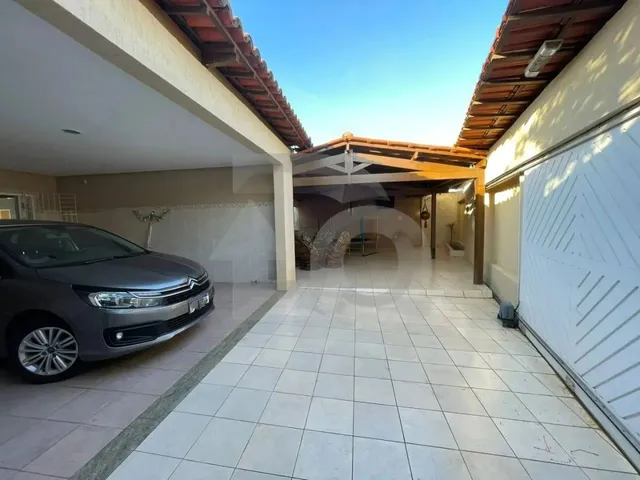 Imagem: Casa para Vender com 3 Quartos 2 Suítes