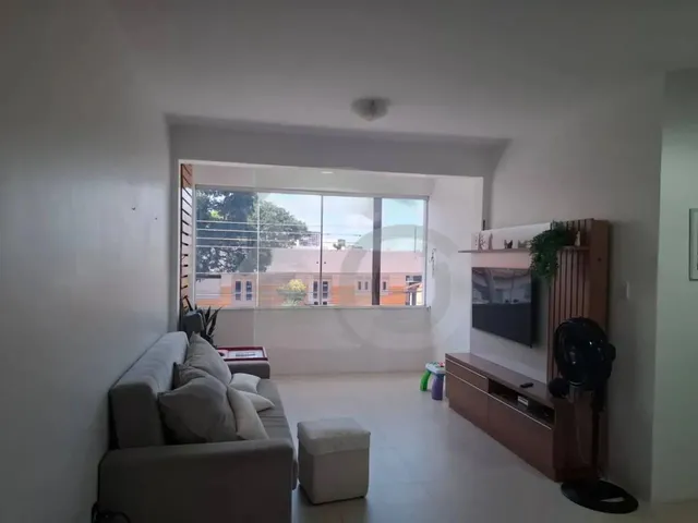 Imagem: Apartamento no Edifício Marseille com 4