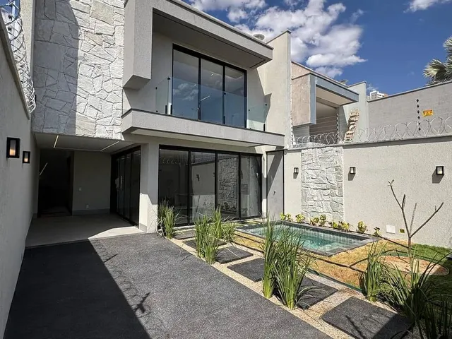 Imagem: Sobrado À Venda, 3 Suítes e 160M² no
