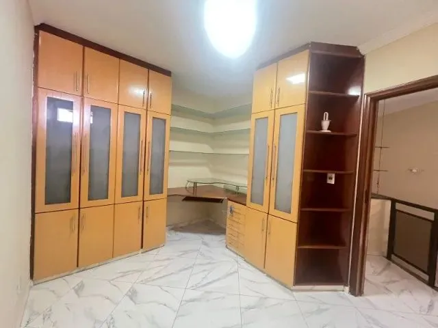 Imagem 2: Sobrado 4 Quartos Nova Suíça Goiânia