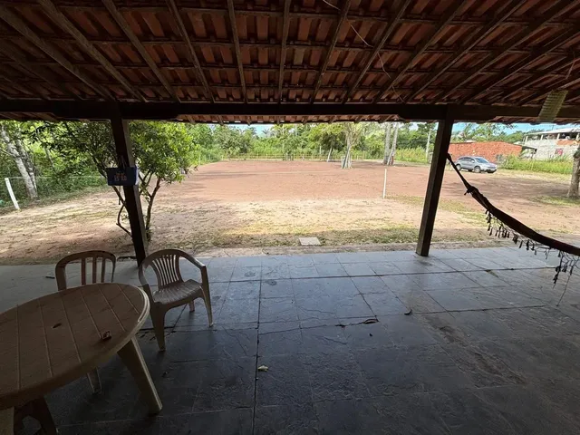 Imagem 5: Sítio com Pista e Baias para Cavalos