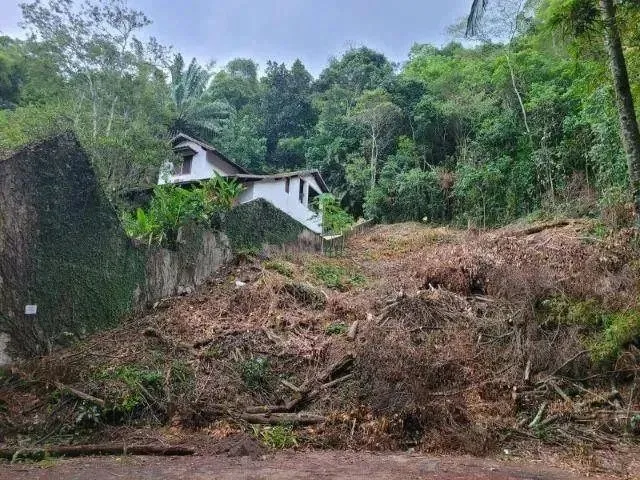 Imagem: Terreno À Venda, 1400 M² por R$ 265.000,00