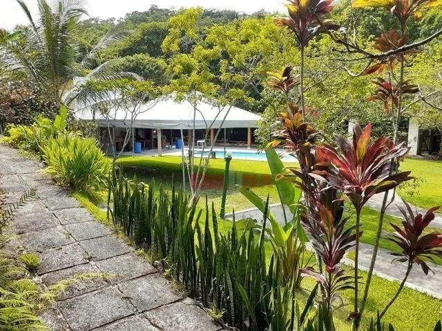 Imagem: A fazenda possui 4 Dormitórios, 1 Suíte, 5.000m² de