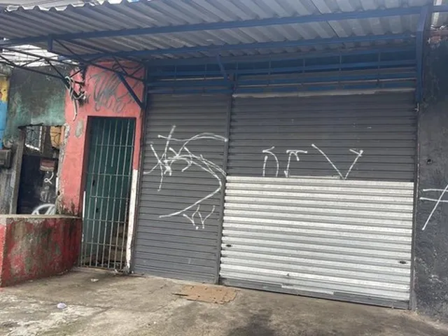 Imagem: Loja de Frente na Av. Brasil (Realengo
