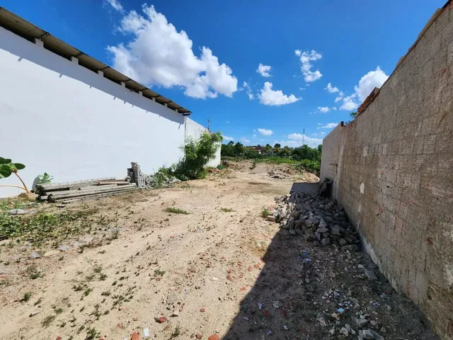 Imagem 2: Terreno C/ Galpão - Área Total: 3.600M²