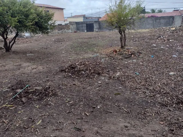 Imagem: Terreno para Venda Tem 858 Metros Quadrados