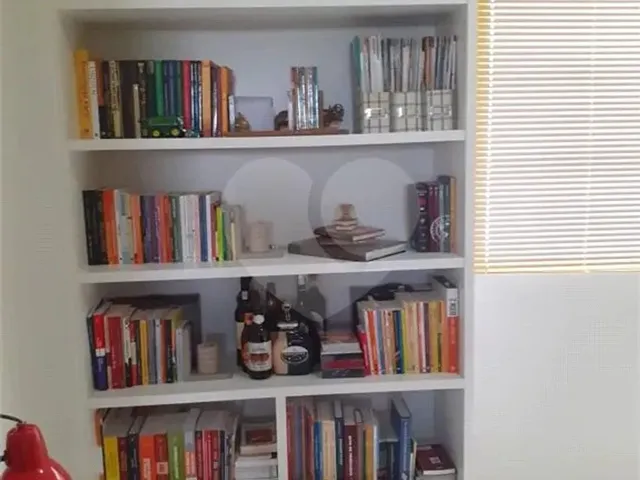 Imagem 13: Sobrado com 3 Quartos À Venda em Centro-Sul - Mt