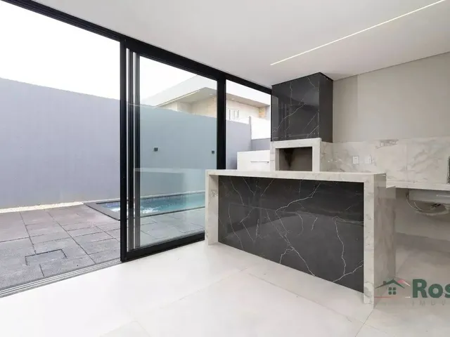 Imagem 15: Casa À Venda Recém Construida com 4 Suíte(S), Escritório, Cozinha Gourmet e Piscina