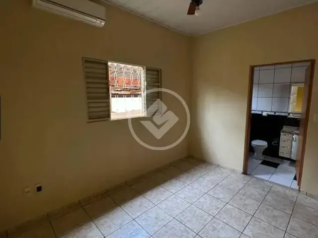 Imagem 13: Ampla Casa Próxima Ao Centro de Várzea Grande e das Principais Avenidas da Cidade