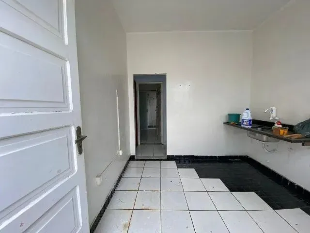 Imagem 9: Casa com 4 Quartos em Itapetinga Bahia