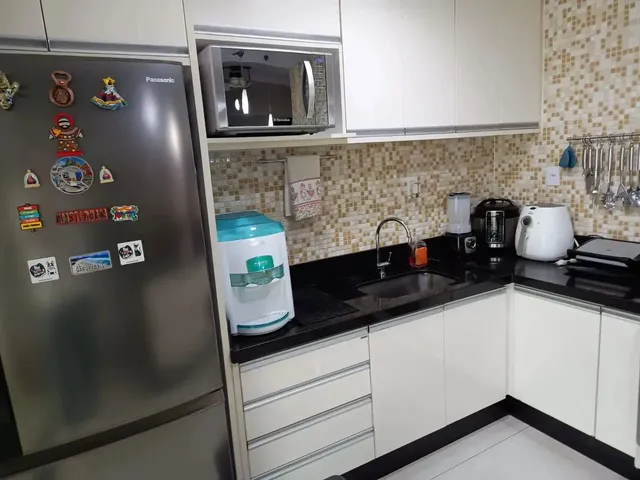 Imagem 2: Linda Casa com 3 Quartos; Sala de Tv; Escritório; Cozinha com Interação Com