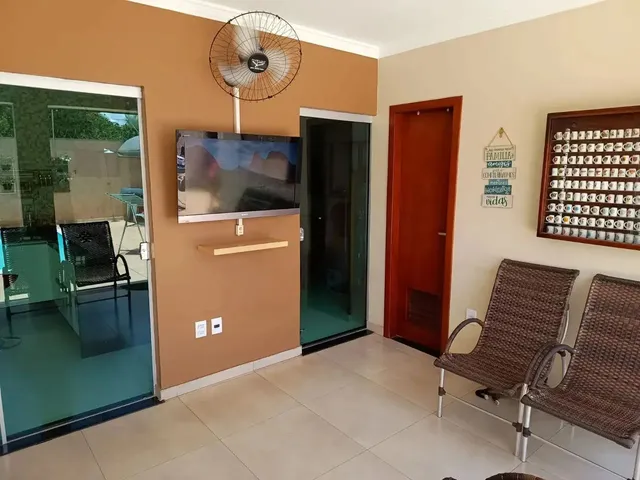 Imagem 14: Linda Casa com 3 Quartos; Sala de Tv; Escritório; Cozinha com Interação Com