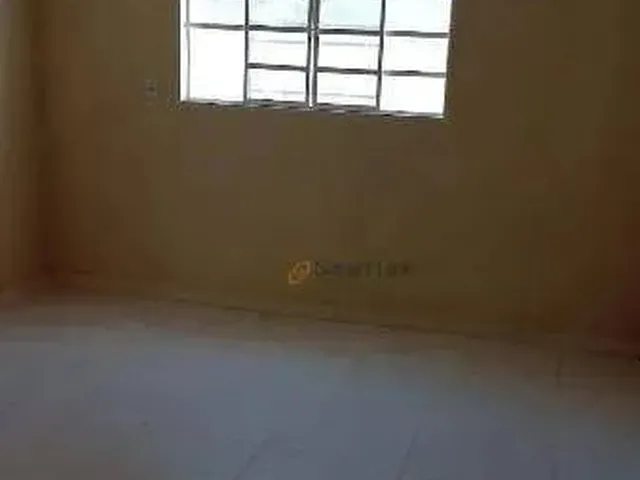 Imagem 2: Casa com 1 Dormitório À Venda por R$ 250.000,00 - Centro - Poconé/Mt