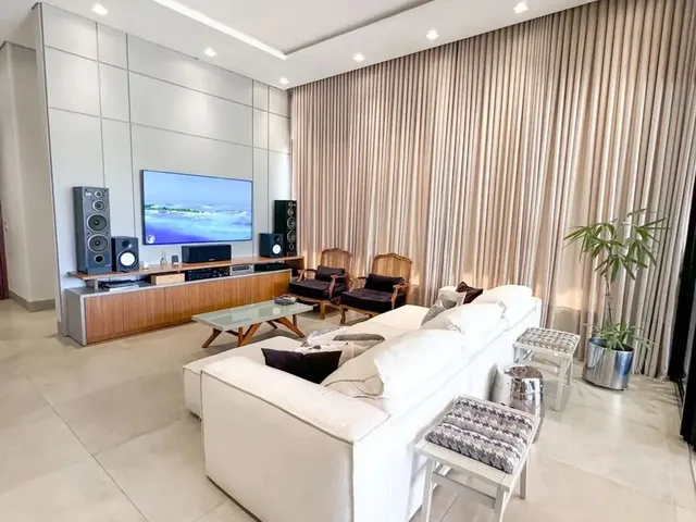 Imagem: Casa Térrea com 3 Suítes À Venda, 432M2