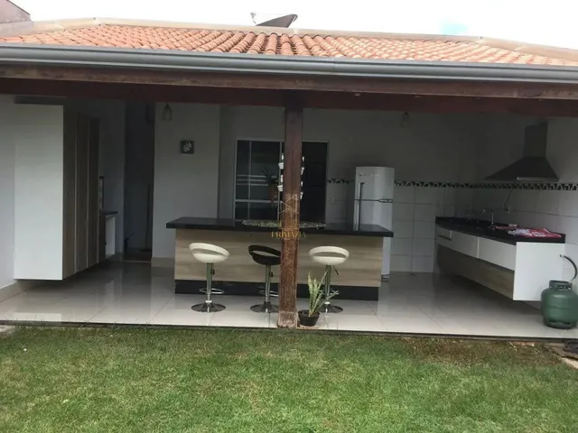 Imagem: Casa em Condomínio À Venda em Várzea