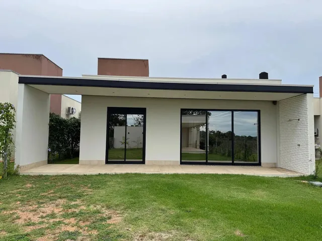 Imagem: Casa À Venda