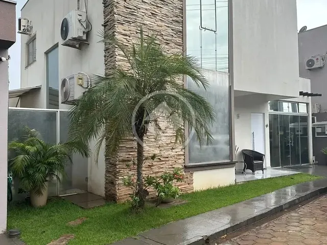 Imagem: Vende-Se Sobrado em Condomínio Fechado