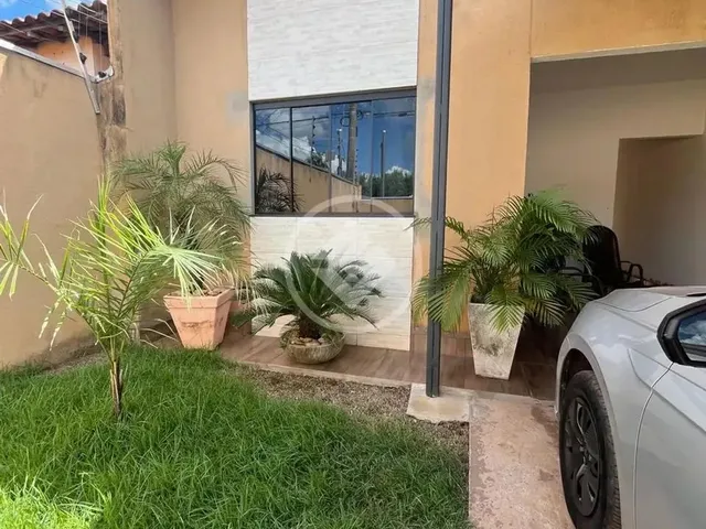Imagem 11: Casa - R$ 190.000,00 - Sendo 2 Quartos com Quintal e Garagem Coberta - Bairro Canelas