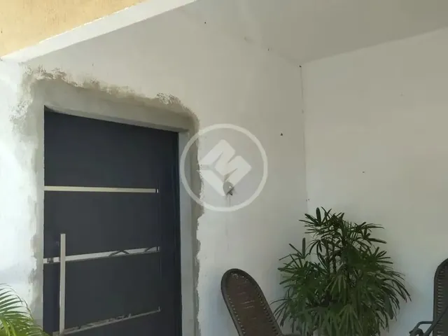 Imagem 13: Casa - R$ 190.000,00 - Sendo 2 Quartos com Quintal e Garagem Coberta - Bairro Canelas