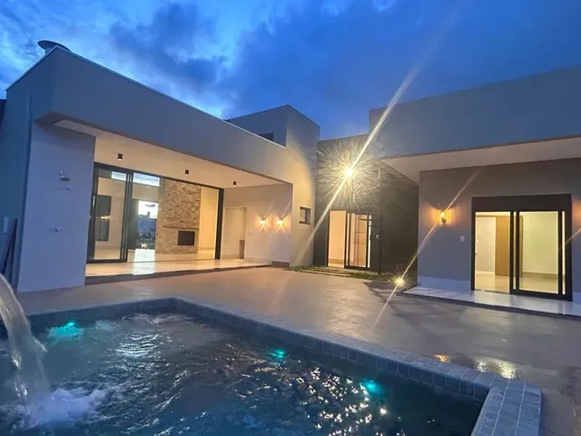 Imagem: Casa de Condomínio para Venda com 239 Metros