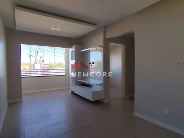 Imagem: O apartamento possui 2 Dormitórios, 1 Suíte, 2 Banheiros