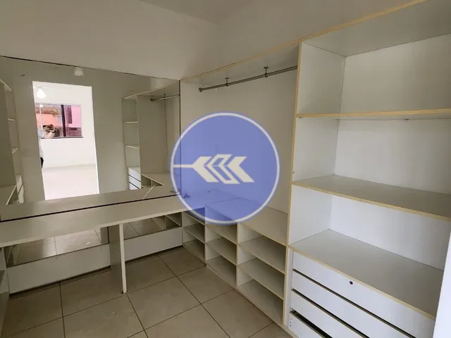 Imagem 7: Casa no Alphaville Fortaleza com 5 suítes, piscina privativa