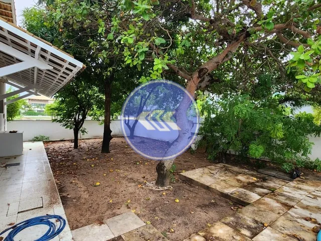 Imagem 3: Casa no Alphaville Fortaleza com 5 suítes, piscina privativa