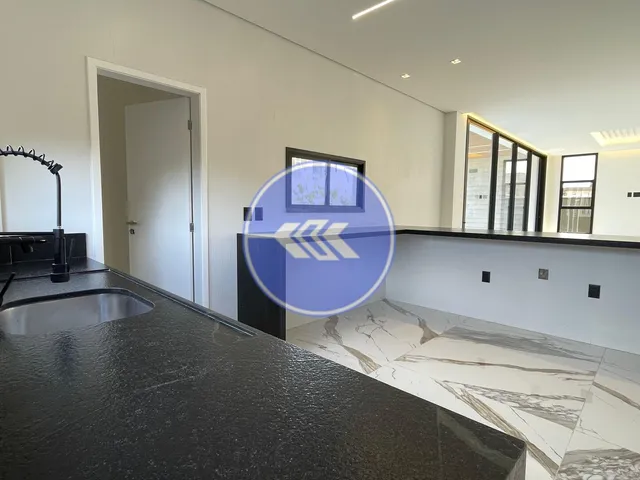 Imagem 7: Belíssima casa dúplex com 4 suítes no Alphaville Ceará!