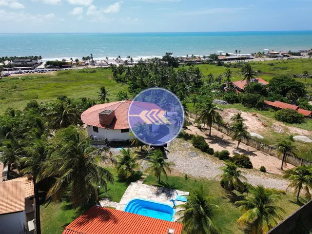 Imagem: Ampla casa com linda vista para o mar na