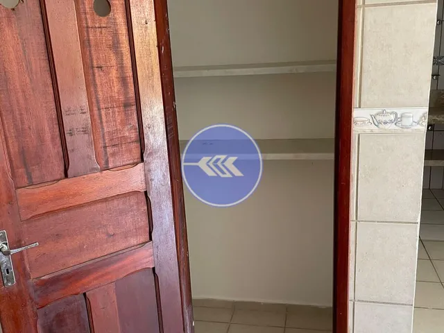 Imagem 5: Casa duplex em condomínio fechado no Porto das Dunas com 2 suítes