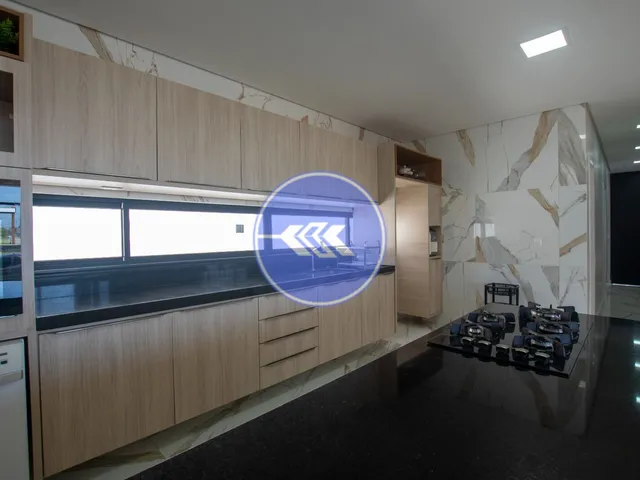 Imagem 4: Linda casa duplex com 4 suítes e piscina privativa na Cidade Alpha