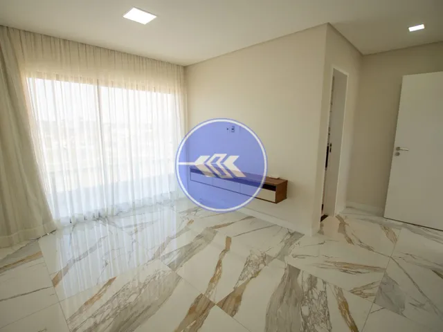 Imagem 9: Linda casa duplex com 4 suítes e piscina privativa na Cidade Alpha