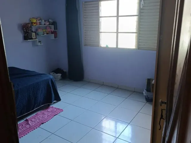 Imagem 3: Casa Ampla À Venda - Oportunidade Imperdível!