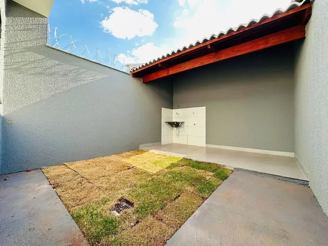 Imagem 12: Casa 2 Quartos com Suite | Quintal