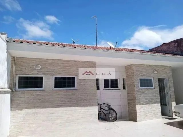 Imagem: Casa com 4 Quartos, 2 Suítes À Venda
