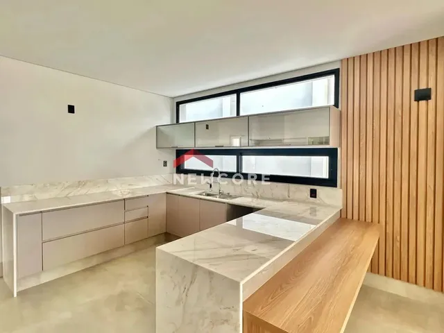 Imagem: Casa de Condomínio em Rua José Picirili