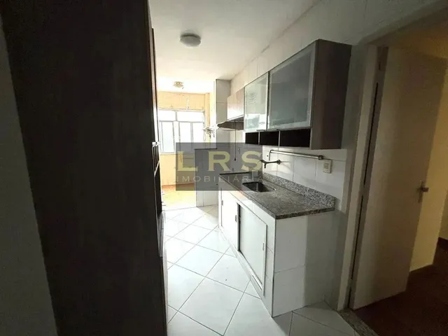 Imagem 16: Ótimo Apartamento com 91M², de Frente, Oferecendo Conforto e Funcionalidade